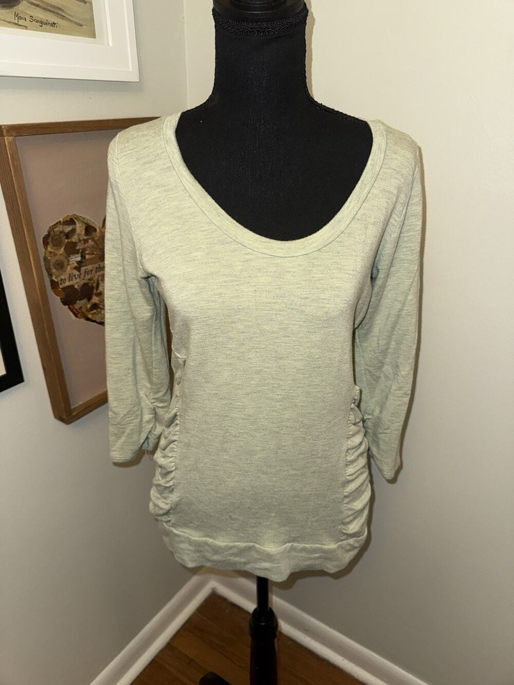 Dolan Left Coast Anthropologie Mint Green Ruched Side Top Medium 3/4 Sleeve Knit